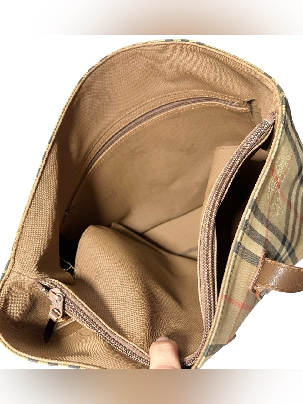 Burberry Nova Check & Brown Leather Large Tote Bag - Picture 6 of 16